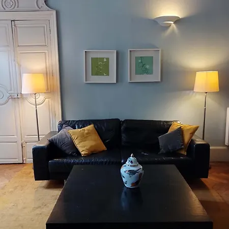 The Grand 42 - Stylish Apartment